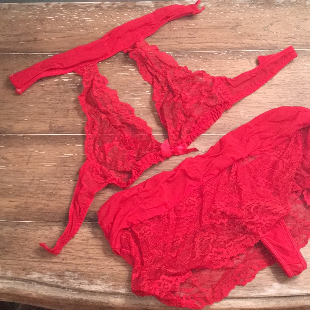 Ann Summers Red Halterneck Bra and Skirt-Panty Set